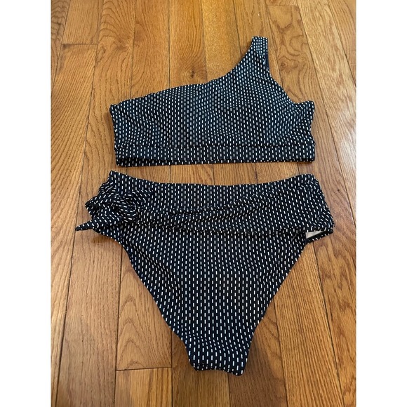 New One Shoulder Bikini Set High Waist Ruffle Swimsuit Black White Size L - Picture 1 of 7
